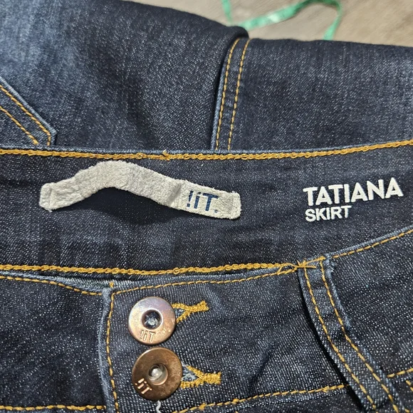 !it jeans Dark Blue Distressed Denim Midi Skirt - Picture 7 of 8